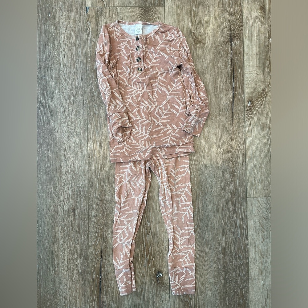 Lou Lou & Company 3t pink floral